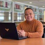 Académico investigador de la UST Temuco se integra al Comité Editorial de la reconocida revista internacional SAGE Open